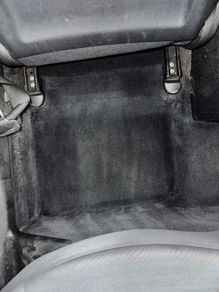 Hyundai Elantra carpet clean after extraction detailing